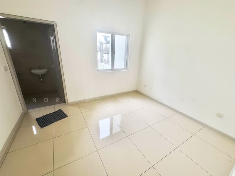 2-storey Terraced House for Sale in Semenyih (Selangor) - Nor Azdlin Adnan - Interior - PropertyGuru.com.my