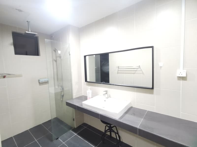 Kondominium untuk Disewa di The Andes Condo Villa @ Bukit Jalil - Kuro Chan - Bathroom - PropertyGuru.com.my