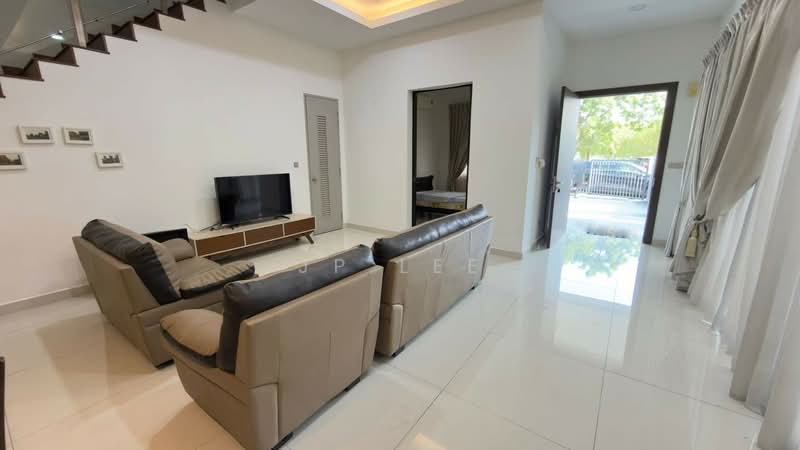 The Canal Garden South, Horizon Hills - 2