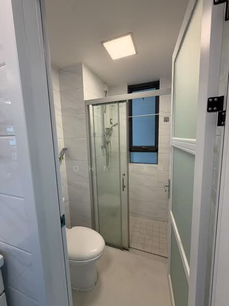 Apartment for Rent at Starview Bay @ Forest City - John Fan - Bathroom - PropertyGuru.com.my