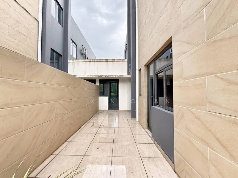 Rumah Berkembar untuk Dijual di Forest City (Gelang Patah) - Ke Xin Chan - Exterior - PropertyGuru.com.my