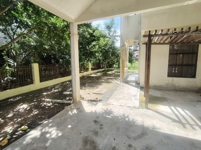 Semi-Detached House for Rent in Palm Beach Villas (Papar) - Derek Chung - Exterior - PropertyGuru.com.my