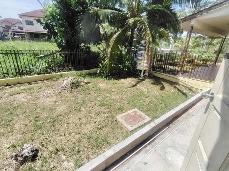 Semi-Detached House for Rent in Palm Beach Villas (Papar) - Derek Chung - Exterior - PropertyGuru.com.my