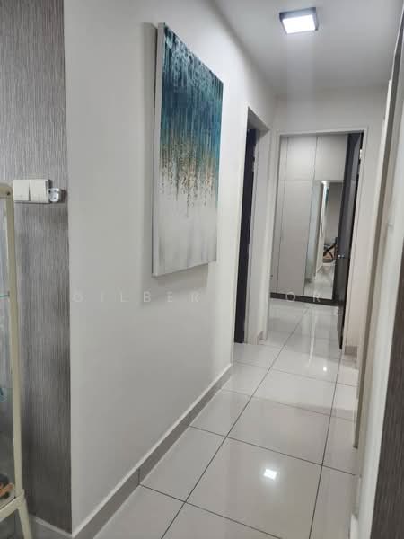 Service Residence for Sale at KL Traders Square - Gilbert Hor - Corridor - PropertyGuru.com.my