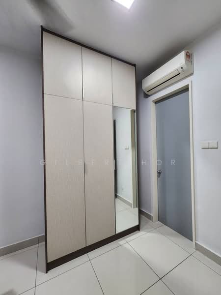 Service Residence for Sale at KL Traders Square - Gilbert Hor - Interior - PropertyGuru.com.my
