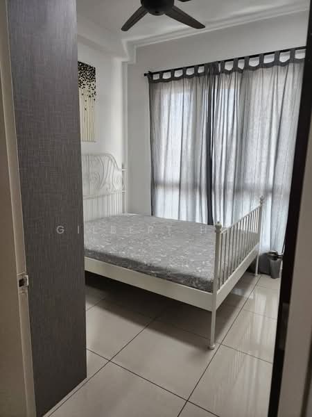 Service Residence for Sale at KL Traders Square - Gilbert Hor - Bedroom - PropertyGuru.com.my