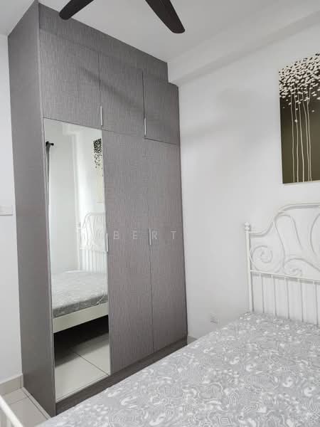 Service Residence for Sale at KL Traders Square - Gilbert Hor - Bedroom - PropertyGuru.com.my