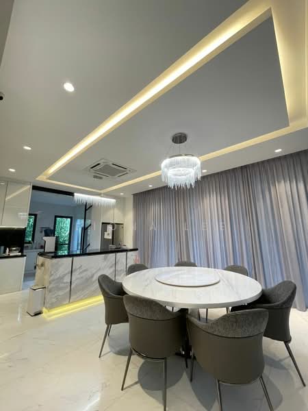 2-storey Terraced House for Rent in Telok Panglima Garang (Selangor) - Fiona Lee - Dining Room - PropertyGuru.com.my