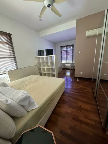 Bungalow for Rent in Jalan Klang Lama (Old Klang Road) (Kuala Lumpur) - Terry Yee - Bedroom - PropertyGuru.com.my