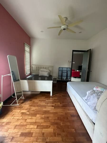 Bungalow for Rent in Jalan Klang Lama (Old Klang Road) (Kuala Lumpur) - Terry Yee - Bedroom - PropertyGuru.com.my