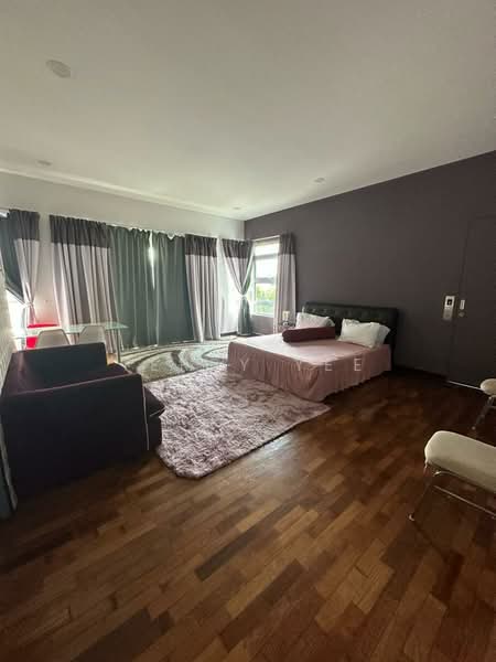 Bungalow for Rent in Jalan Klang Lama (Old Klang Road) (Kuala Lumpur) - Terry Yee - Bedroom - PropertyGuru.com.my