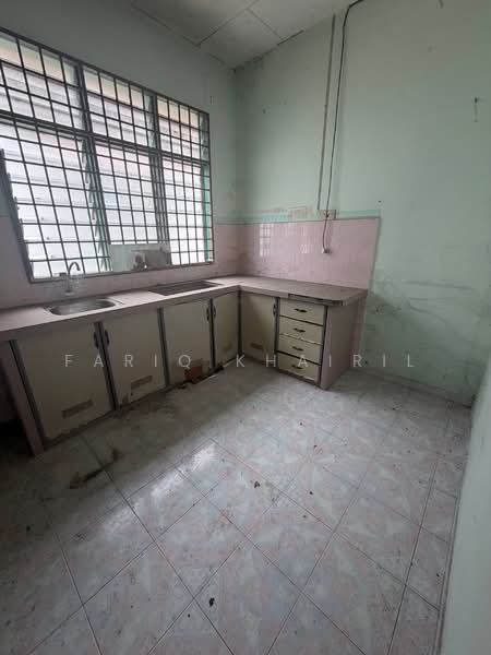 Terraced House for Sale in Sungai Petani (Kedah) - Fariq Khairil - Kitchen - PropertyGuru.com.my