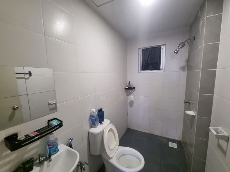 Apartment for Sale at Harmoni 1 - Han Ker - Bathroom - PropertyGuru.com.my