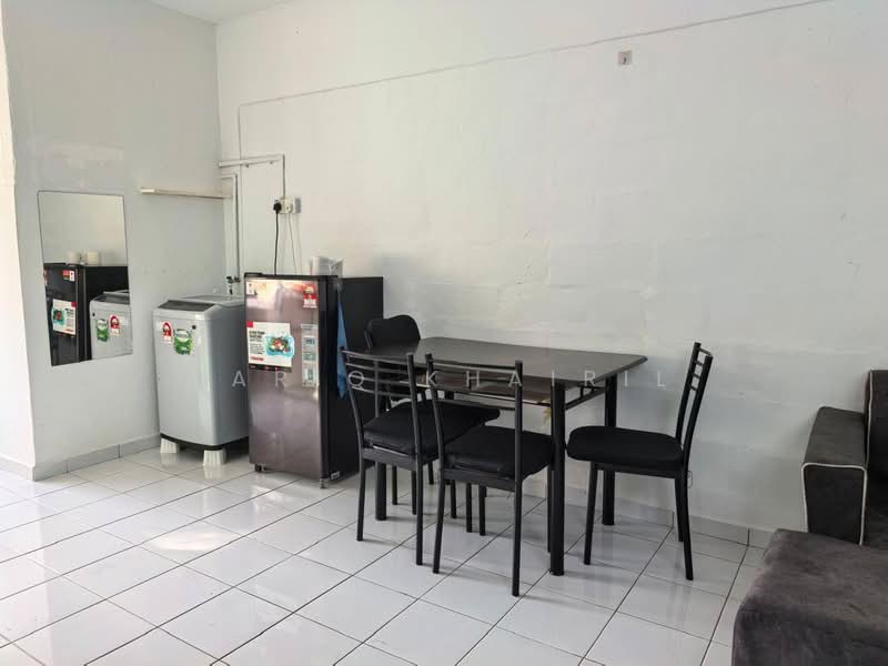Flat for Sale at Taman Air Itam - Fariq Khairil - Dining Room - PropertyGuru.com.my