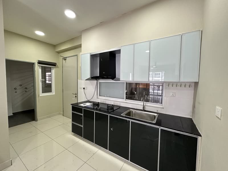 Servis Apartment untuk Disewa di Pinnacle Sri Petaling - John Tan - Kitchen - PropertyGuru.com.my