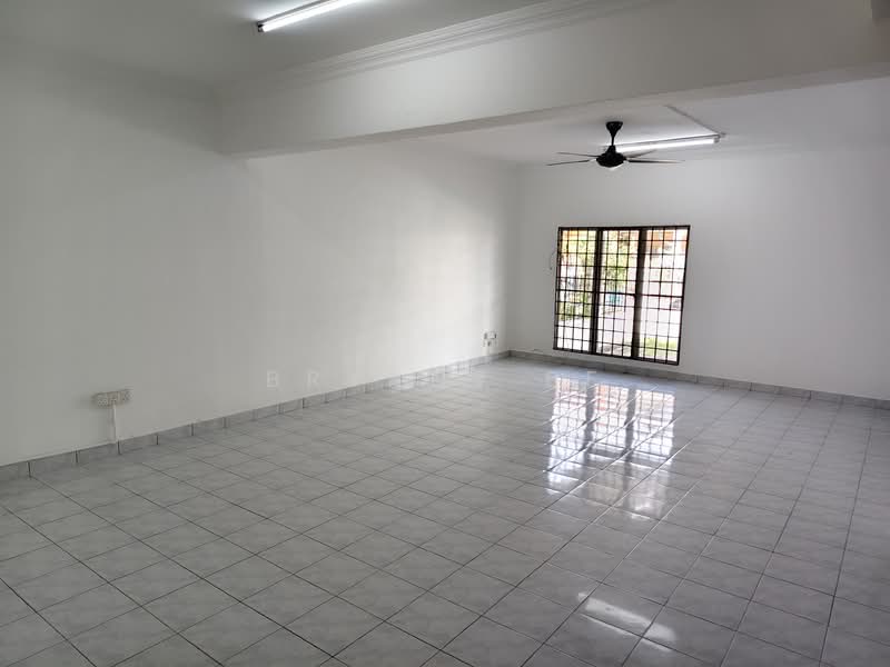 Rumah Teres 2 Tingkat untuk Disewa di Shah Alam (Selangor) - Bryant Be - Living Room - PropertyGuru.com.my