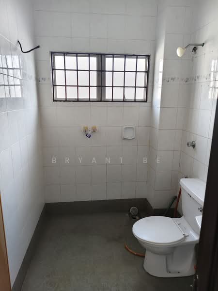 Rumah Teres 2 Tingkat untuk Disewa di Shah Alam (Selangor) - Bryant Be - Bathroom - PropertyGuru.com.my