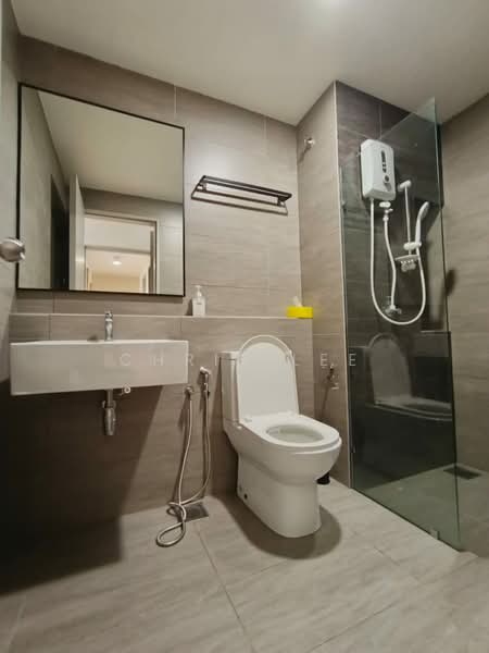 Service Residence for Rent at Maya Bay Residences @ Gamuda Cove - Chris Lee - Bathroom - PropertyGuru.com.my