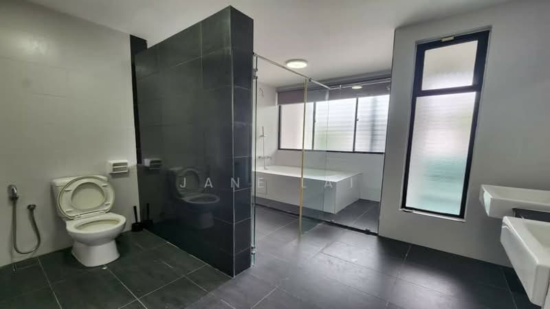 Rumah Teres 2 Tingkat untuk Disewa di Iskandar Puteri (Nusajaya) (Johor) - Jane Lai - Bathroom - PropertyGuru.com.my