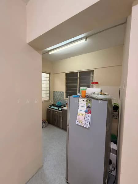 Apartment for Sale at Idaman Seroja - Fariq Khairil - Kitchen - PropertyGuru.com.my