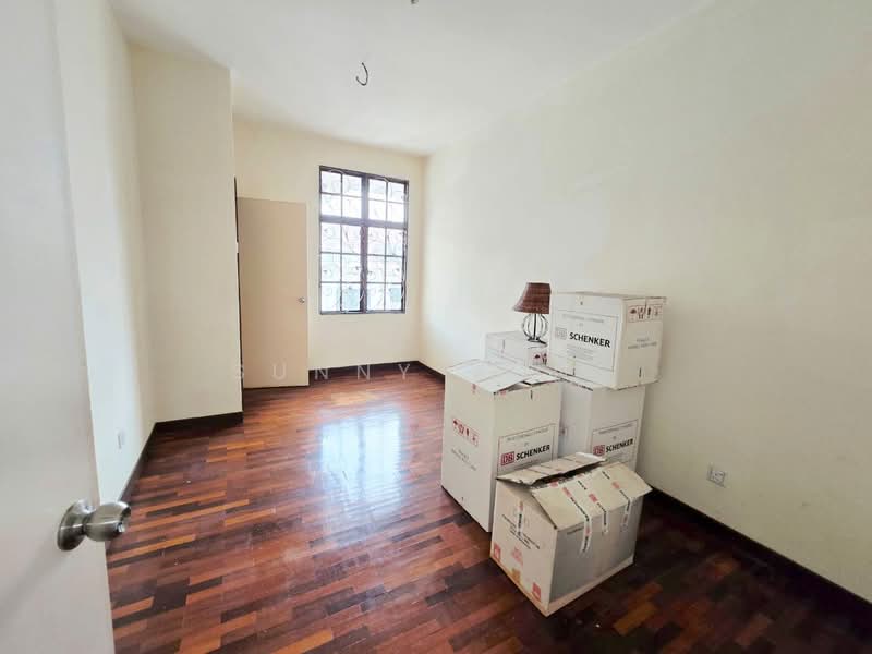 3-storey Terraced House for Sale in Bukit Jalil (Kuala Lumpur) - SUNNY YONG - Interior - PropertyGuru.com.my