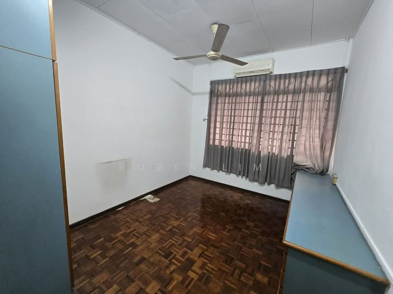 2-storey Terraced House for Sale in Taman Bukit Mewah (Tampoi) - Robin Lim - PropertyGuru.com.my