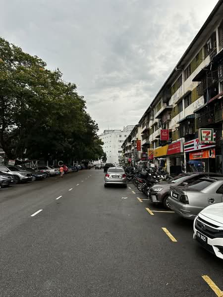 Shop for Sale in Taman Desa Serdang (Seri Kembangan) - Michael Chen - Exterior - PropertyGuru.com.my