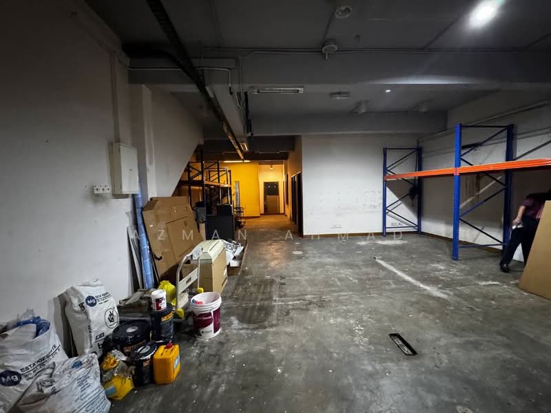 Shop / Office for Sale in Seksyen 13 (Shah Alam) - Azman Ahmad - PropertyGuru.com.my