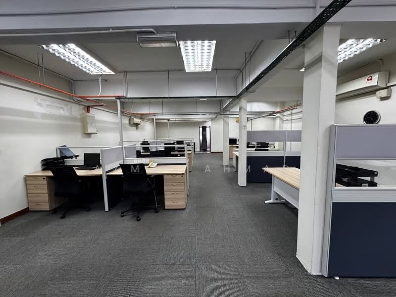 Shop / Office for Sale in Seksyen 13 (Shah Alam) - Azman Ahmad - PropertyGuru.com.my