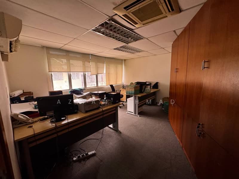 Shop / Office for Sale in Seksyen 13 (Shah Alam) - Azman Ahmad - PropertyGuru.com.my