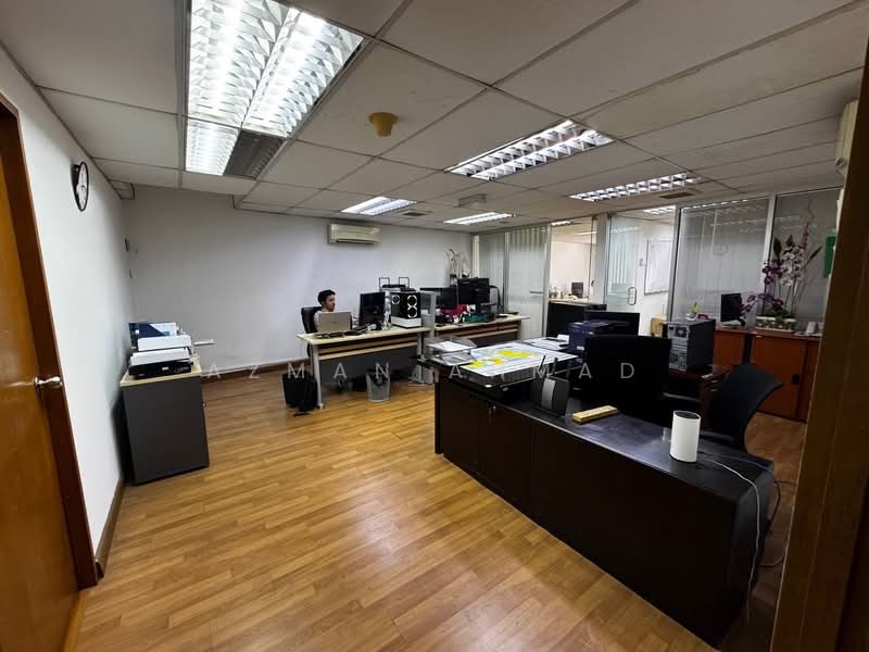 Shop / Office for Sale in Seksyen 13 (Shah Alam) - Azman Ahmad - PropertyGuru.com.my