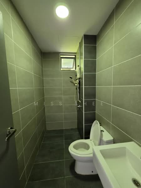 Marina Residence untuk Untuk Disewa - RM 2,500 /bulan, Apr 2026 - Bathroom - PropertyGuru.com.my