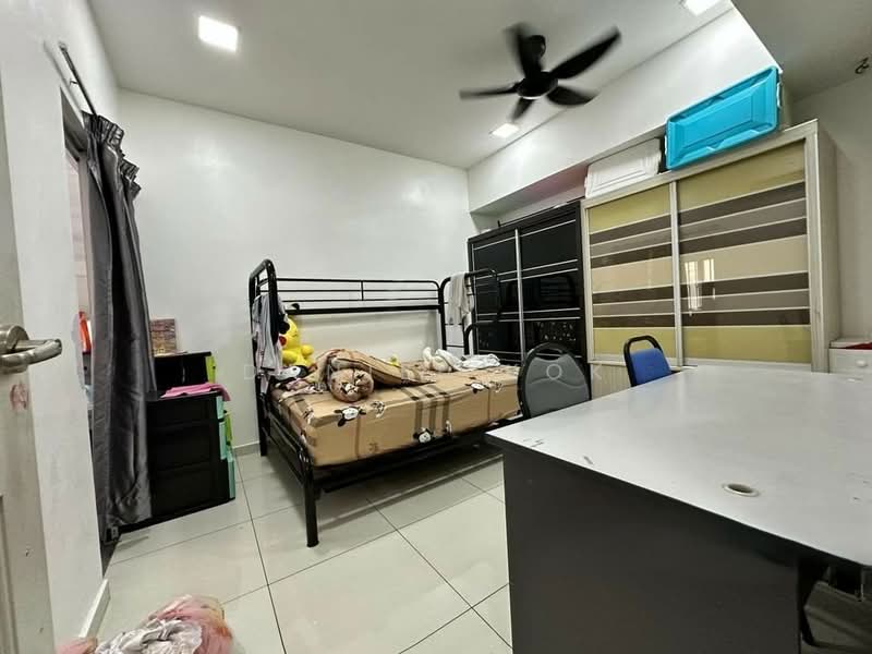 2-storey Terraced House for Sale in Bandar Bukit Tinggi (Klang) - Daniel Kok - Bedroom - PropertyGuru.com.my