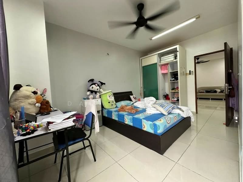 2-storey Terraced House for Sale in Bandar Bukit Tinggi (Klang) - Daniel Kok - Bedroom - PropertyGuru.com.my