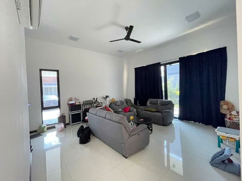 Banglo Lot Kosong untuk Dijual di Eco Sanctuary (Telok Panglima Garang) - Fiona Lee - Living Room - PropertyGuru.com.my