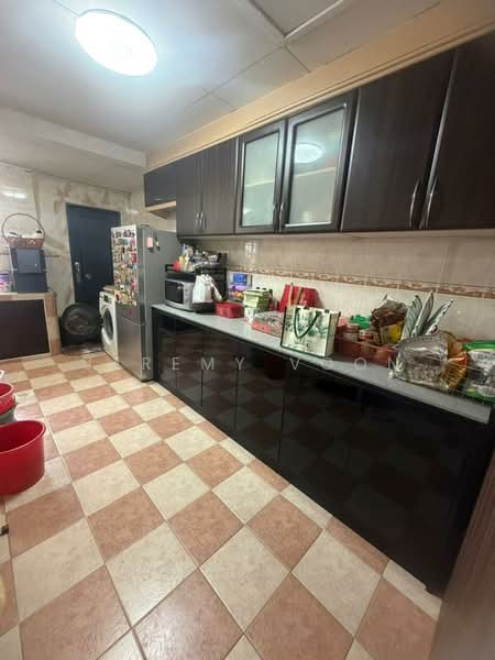 2-storey Terraced House for Sale in Bandar Seri Alam (Masai) - Jeremy Voon - Kitchen - PropertyGuru.com.my