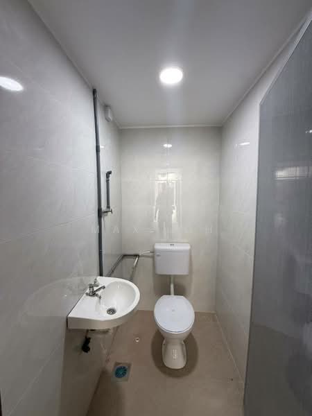 2-storey Terraced House for Rent in Johor Bahru (Johor) - Max Loh - Bathroom - PropertyGuru.com.my