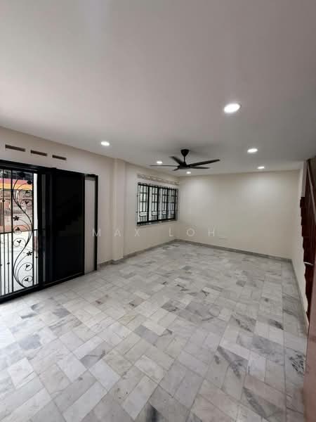 2-storey Terraced House for Rent in Johor Bahru (Johor) - Max Loh - Living Room - PropertyGuru.com.my