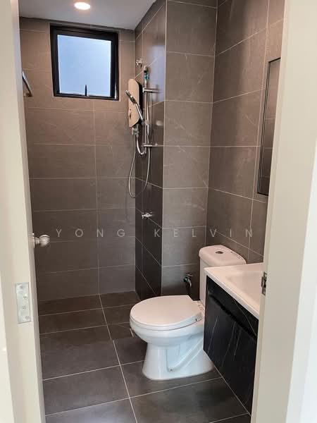 Servis Apartment untuk Disewa di Majestic Maxim - Yong Kelvin - Bathroom - PropertyGuru.com.my