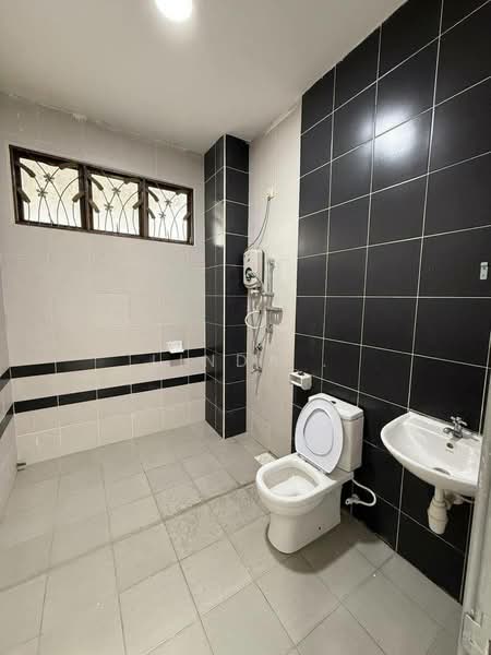 Rumah Kluster untuk Dijual di Johor Bahru (Johor) - Linda . - Bathroom - PropertyGuru.com.my