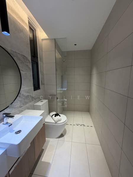 Semi-Detached House for Sale in Brickfields (Kuala Lumpur) - CY Liew - Bathroom - PropertyGuru.com.my