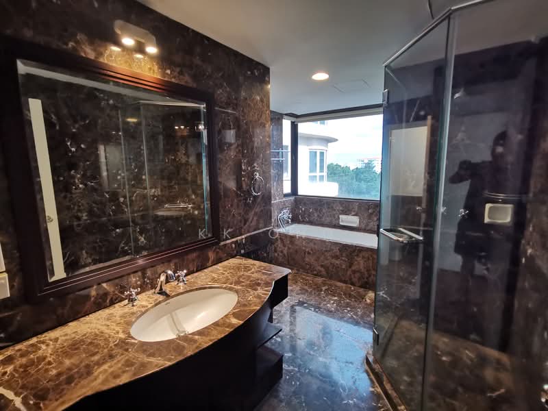 Condominium for Rent at Sri Tiara Residences - KK Ong - Bathroom - PropertyGuru.com.my