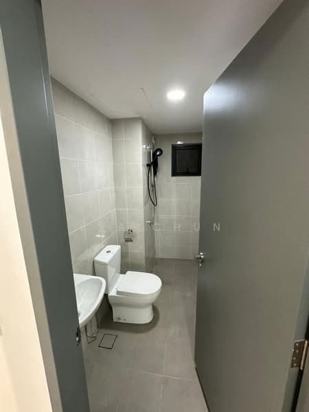 Servis Apartment untuk Disewa di M Arisa - Eva Chun - Bathroom - PropertyGuru.com.my