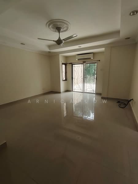 Semi-Detached House for Rent in Seri Kembangan (Selangor) - Arnica Low - PropertyGuru.com.my
