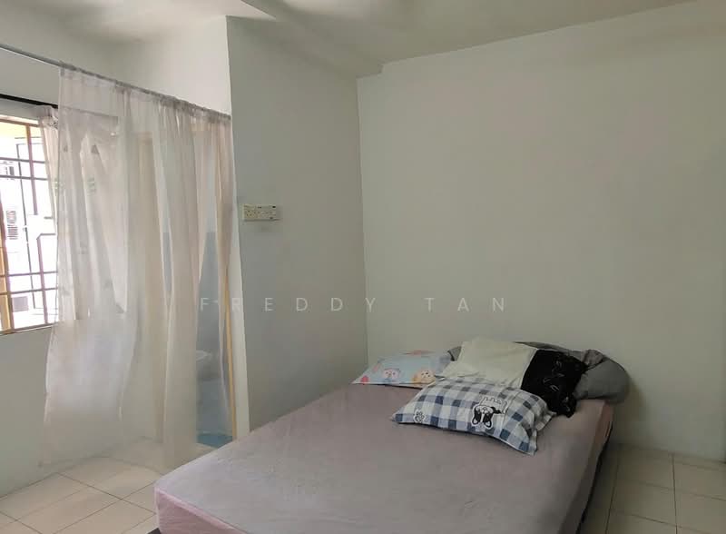 Apartment for Rent at Sri Impian Apartment - Freddy Tan - Bedroom - PropertyGuru.com.my