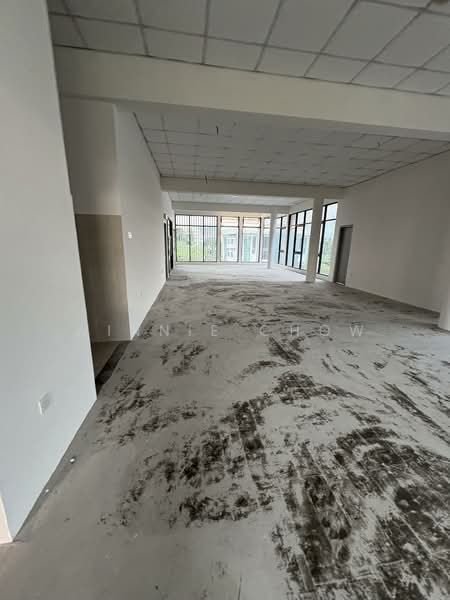 Shop / Office for Sale in Kota Kemuning (Shah Alam) - Winnie Chow - Interior - PropertyGuru.com.my