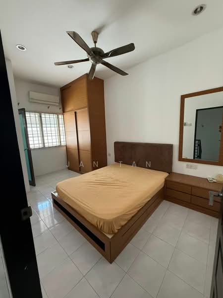 Rumah Teres 2 Tingkat untuk Dijual di Bayan Lepas (Penang) - Jan Tan - Bedroom - PropertyGuru.com.my