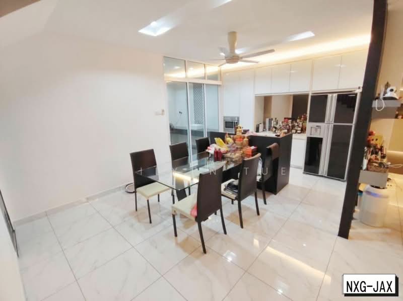 Bukit Raja untuk Untuk Dijual - RM 920,000, Apr 2026 - Dining Room - PropertyGuru.com.my
