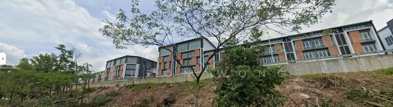 Shop / Office for Rent in Bandar Tasik Puteri (Rawang) - Wilton Wong - Exterior - PropertyGuru.com.my