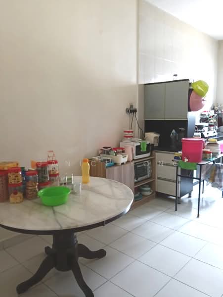 1-storey Terraced House for Sale in Bandar Putra (Kulai) - Janice Yong - Kitchen - PropertyGuru.com.my
